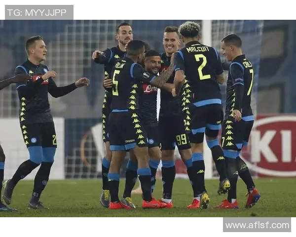 欧联杯精彩对决波尔图与那不勒斯激战成平局引发全场热烈反响